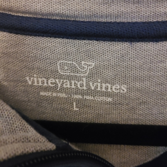 Vineyard Vines Pullover - Picture 2 of 4